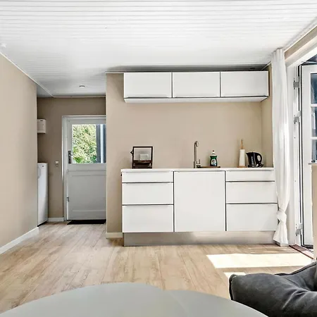5 Bedroom In Vaeggerlose Bøtø By